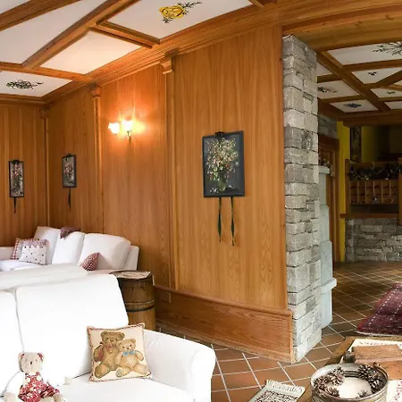 מלון Alpenrose Ski&bike Mountain גרסוני-סן-ג'אן