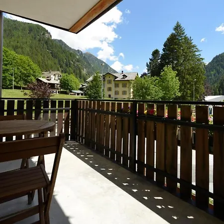 Alpenrose Ski&bike Mountain 3* גרסוני-סן-ג'אן